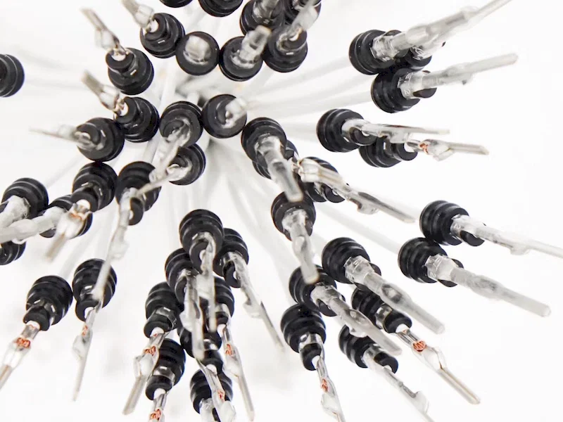 ワイヤー圧着およびウォーターシール挿入機、ウォーターシール挿入機、挿入機