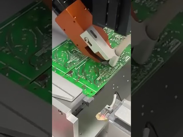 全自動PCB基板精密トリミングマシン｜高精度切断を実現する工場自動化機器