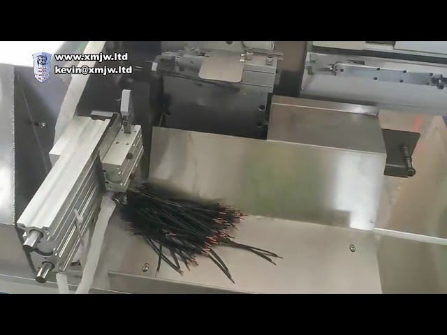 丸型シース対応！自動ワイヤー切断・皮むき・撚り・はんだ付け一体機