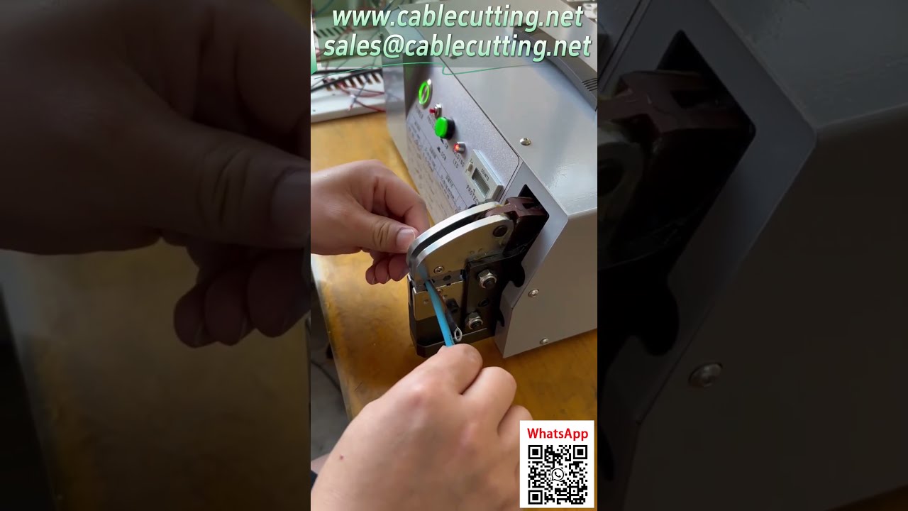 電動端子圧着機 0.25～70mm²広範囲対応 金型交換可能 #圧着工具 #電動工具