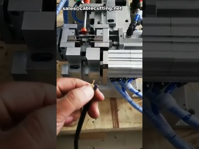 多機能エア式電線切断・皮むき機 | 高効率ワイヤー加工機