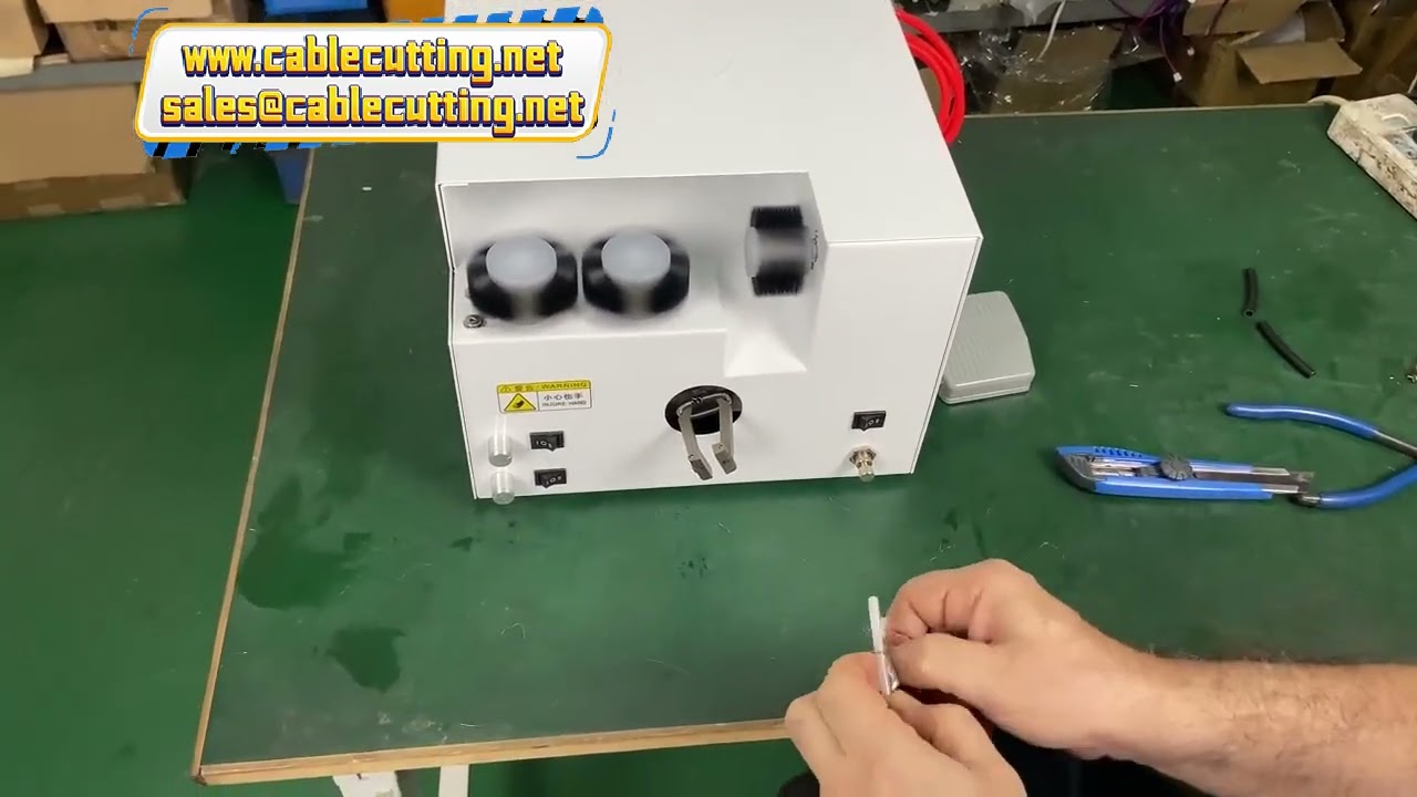 シールド線ブラシ加工機｜編組ケーブルブラッシング＆撚り合わせ機｜多芯ケーブル処理